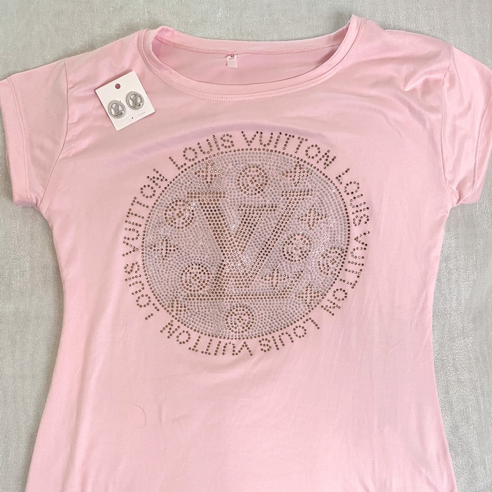 Luxury shirt and earrings